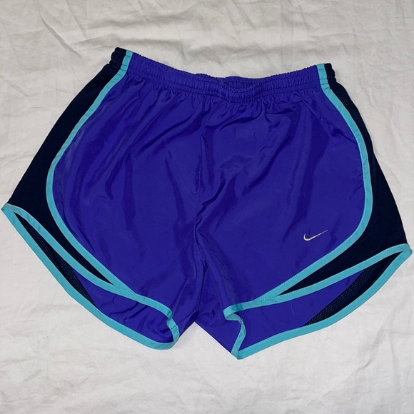 Nike tempo shorts - Picture 1 of 2